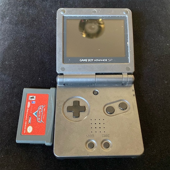 Set of 2 Nintendo Game Boy Advance SP And Cars Game